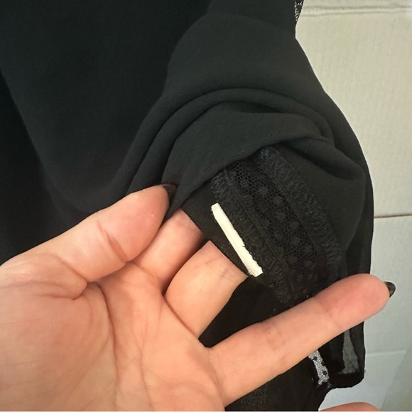 Zara Black Lace Trim Camisole Size Medium Layering Tank Top - Picture 10 of 10